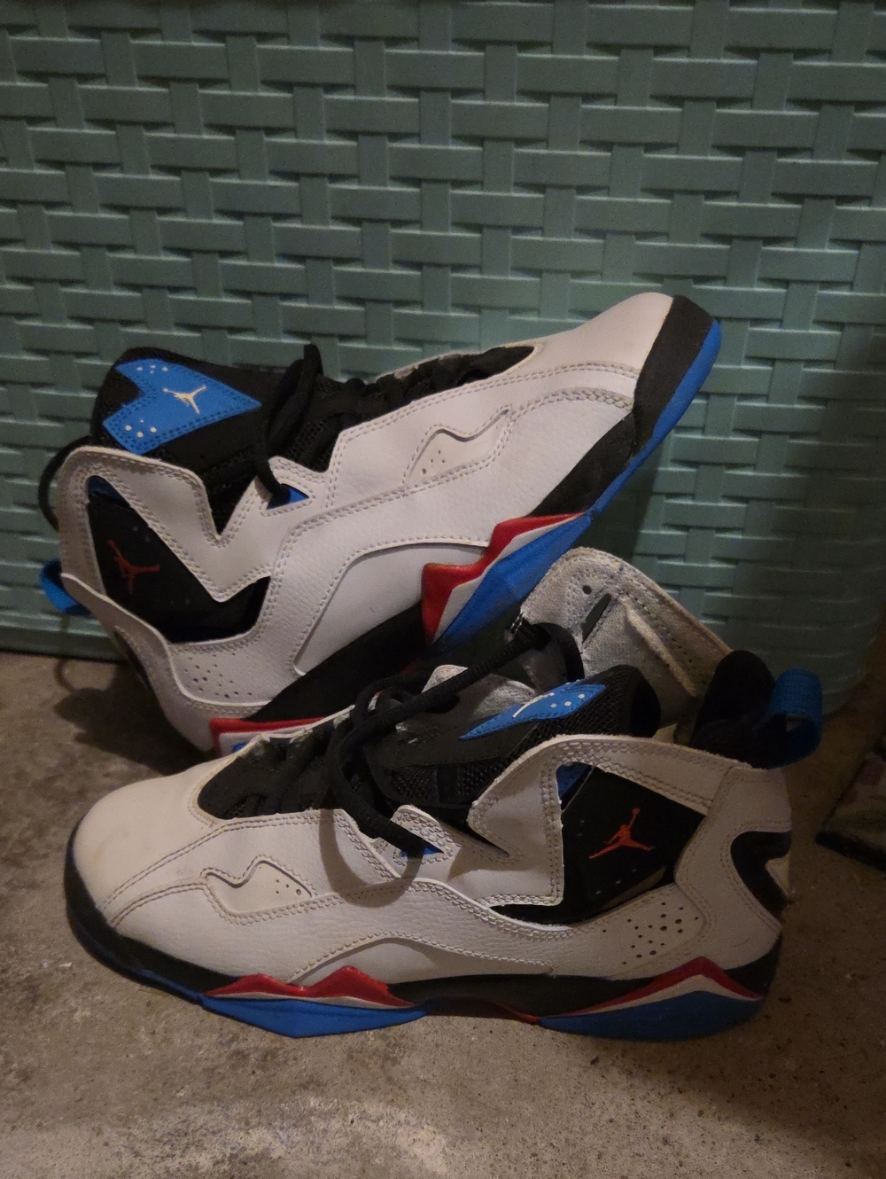 Nike Kids White Black Blue Red Basketball Sneakers